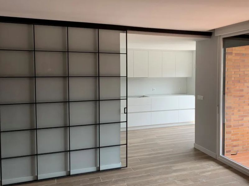 Sliding Frame